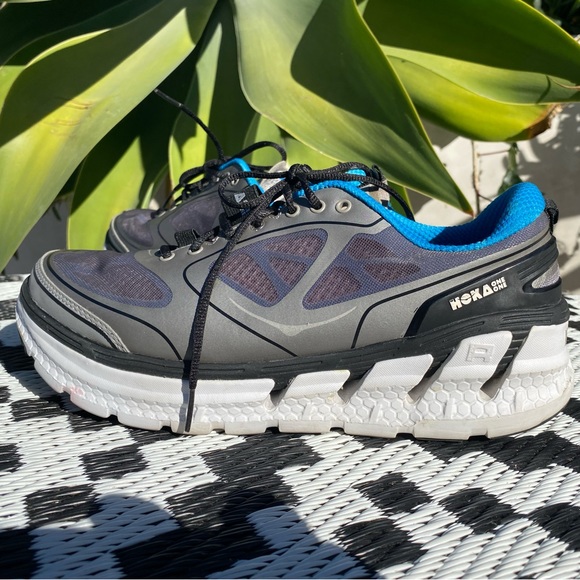 Hoka One One M Conquest - Picture 3 of 10